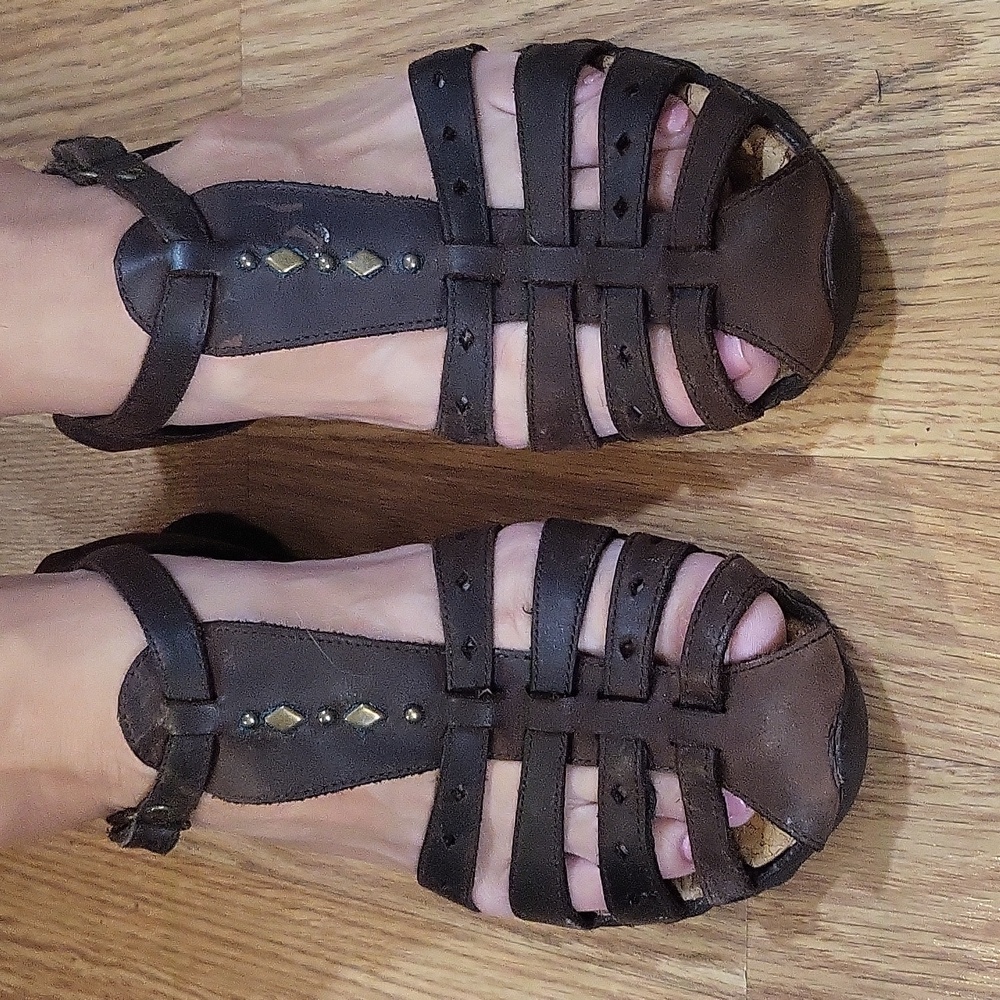 Brown Skecher sandals